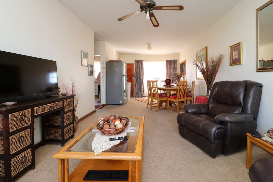 2 Bedroom Property for Sale in Flamwood North West